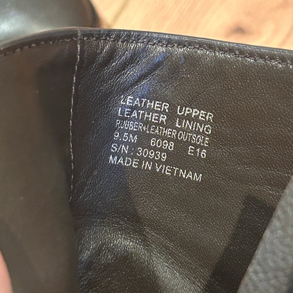 Tory Burch short leather boots - Picture 5 of 6